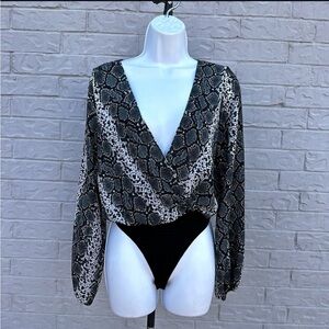 Fashion Nova Wrap Bodysuit with Fitted Style